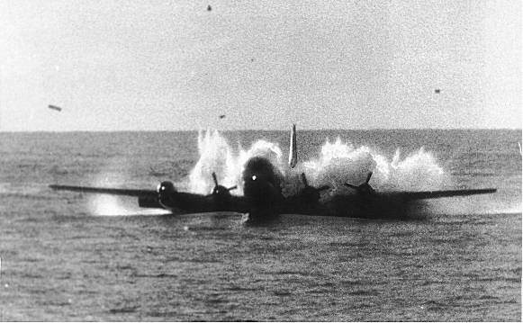 Pan Am 6 ditching into the Pacific Ocean, October 16th 1956. All 31 on board survived.